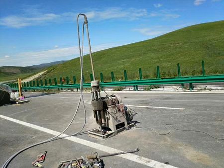 龙华公路地基基础注浆加固